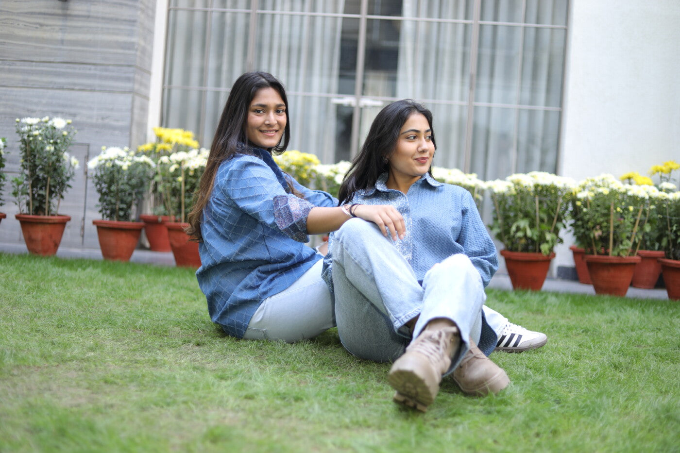 Decoding Denim: A Guide to Different Washes, Fits, and Styles
