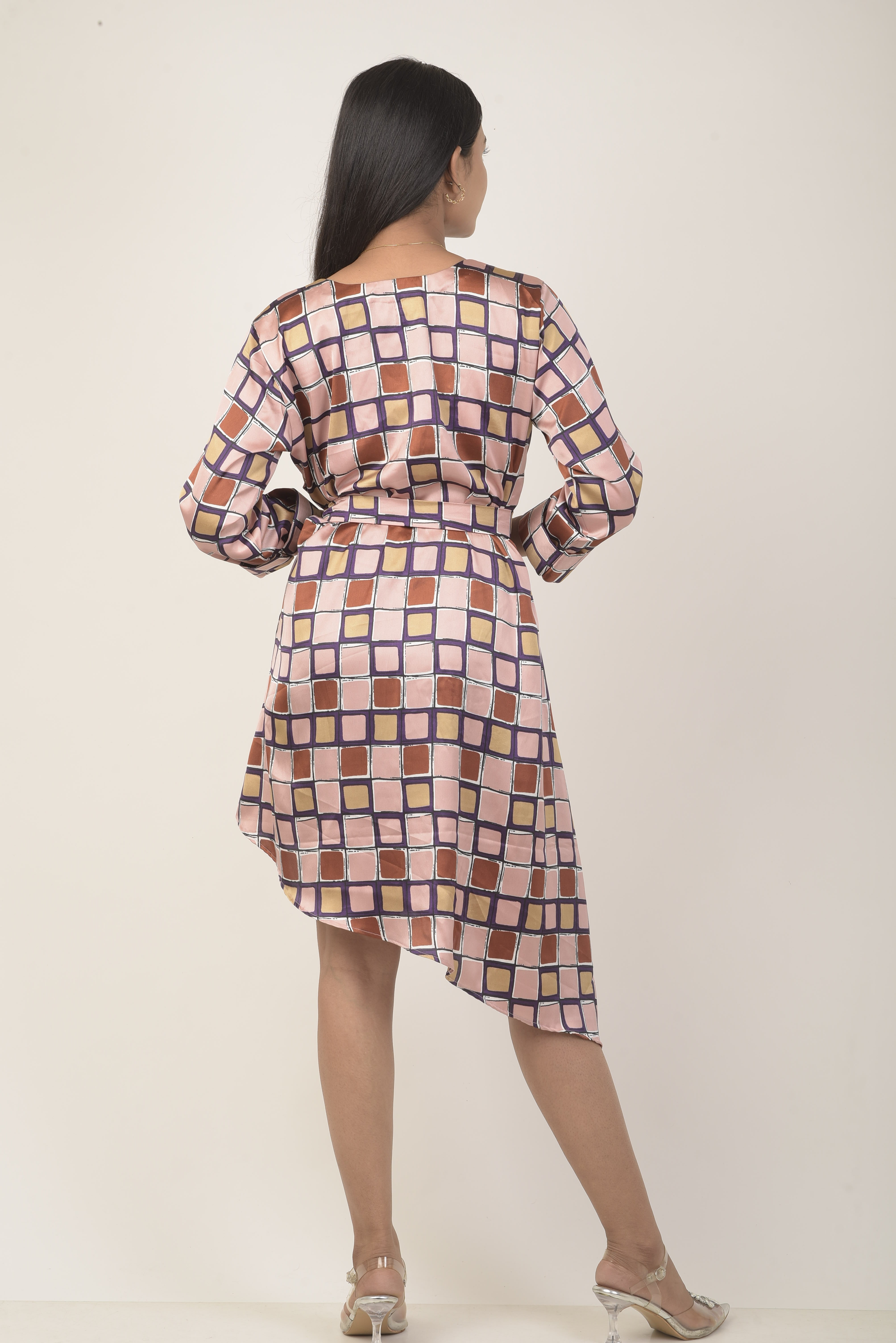 Square pattern stylish knee-length wrap dress