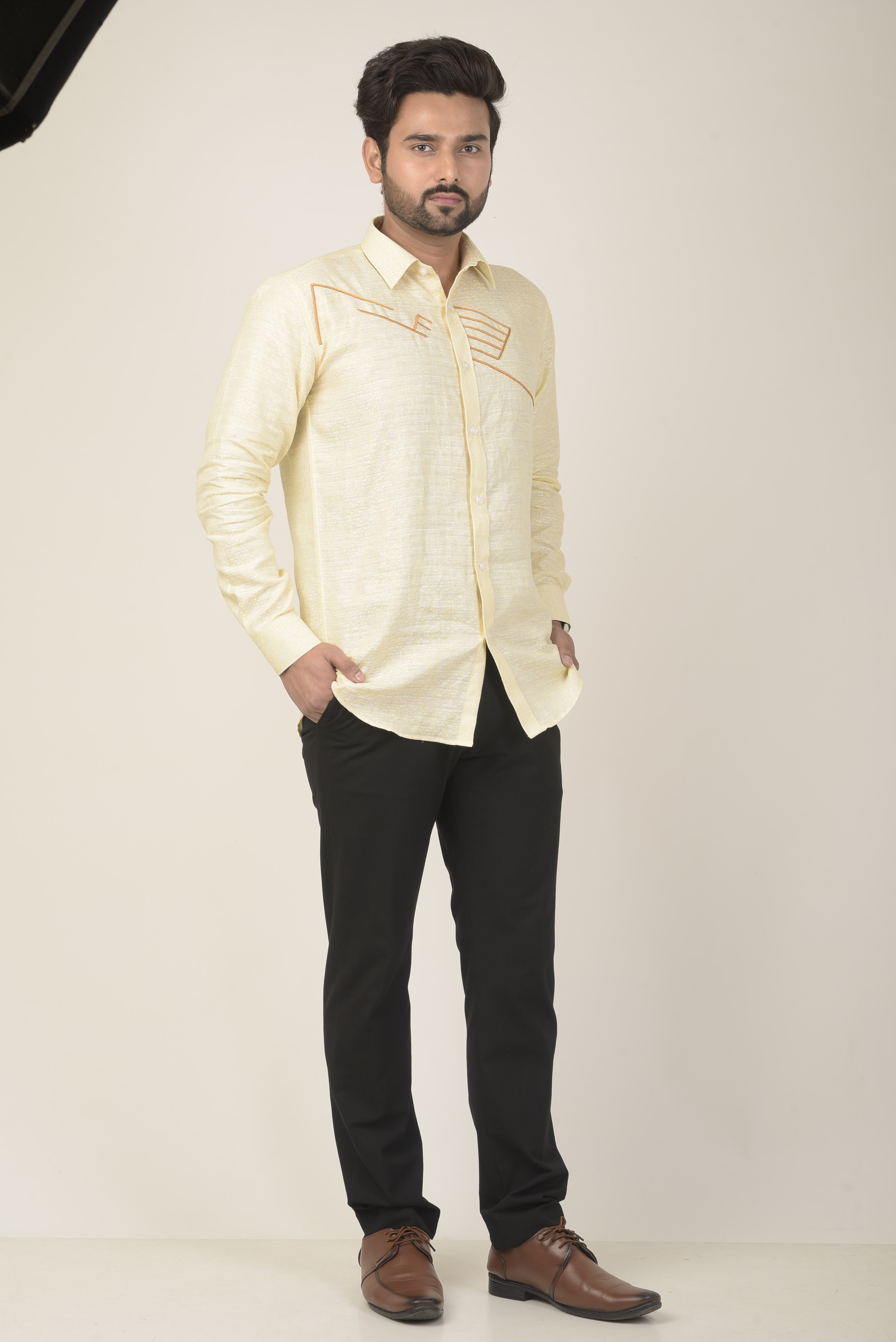Yellow base with a textured diamond pattern shirt