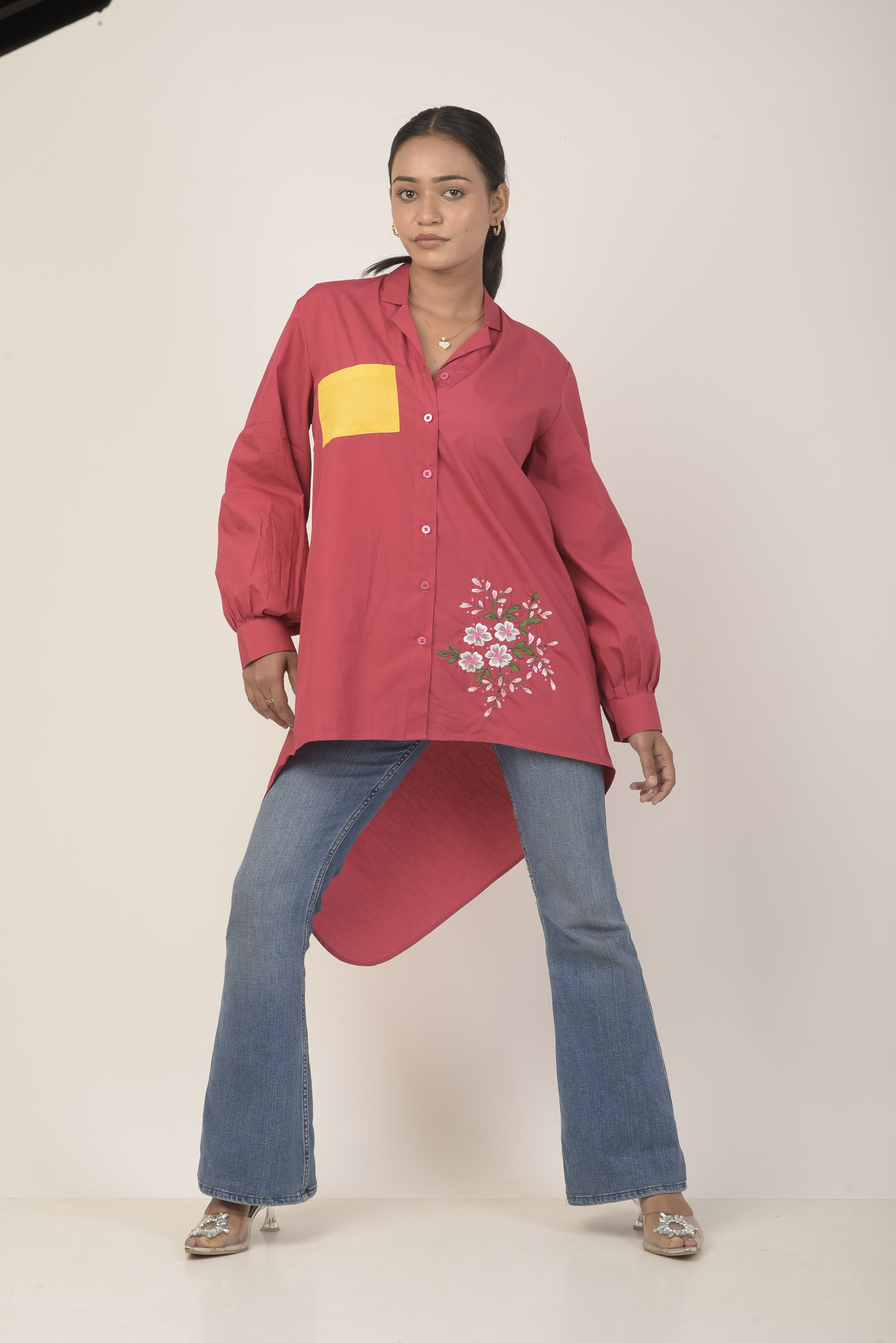 Magenta high-low shirt with floral embroidery